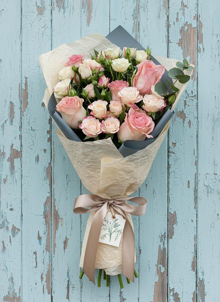 Букет цветов из: Розы в Аксаково