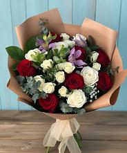 Букет цветов из:  Розы и Альстромерии #REPLACE_PRED# Аксаково