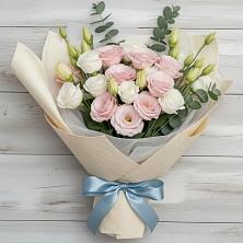 Букет цветов из:  Лизиантусы в Аксаково