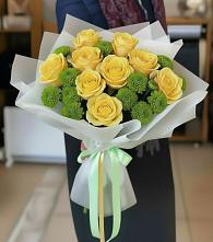 Букет цветов из:  Хризантемы и Розы в Аксаково