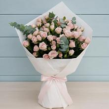 Букет цветов из:  Розы в Аксаково