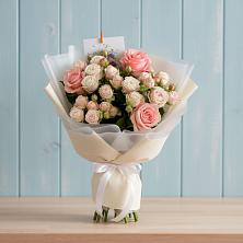 Букет цветов из:  Розы в Аксаково